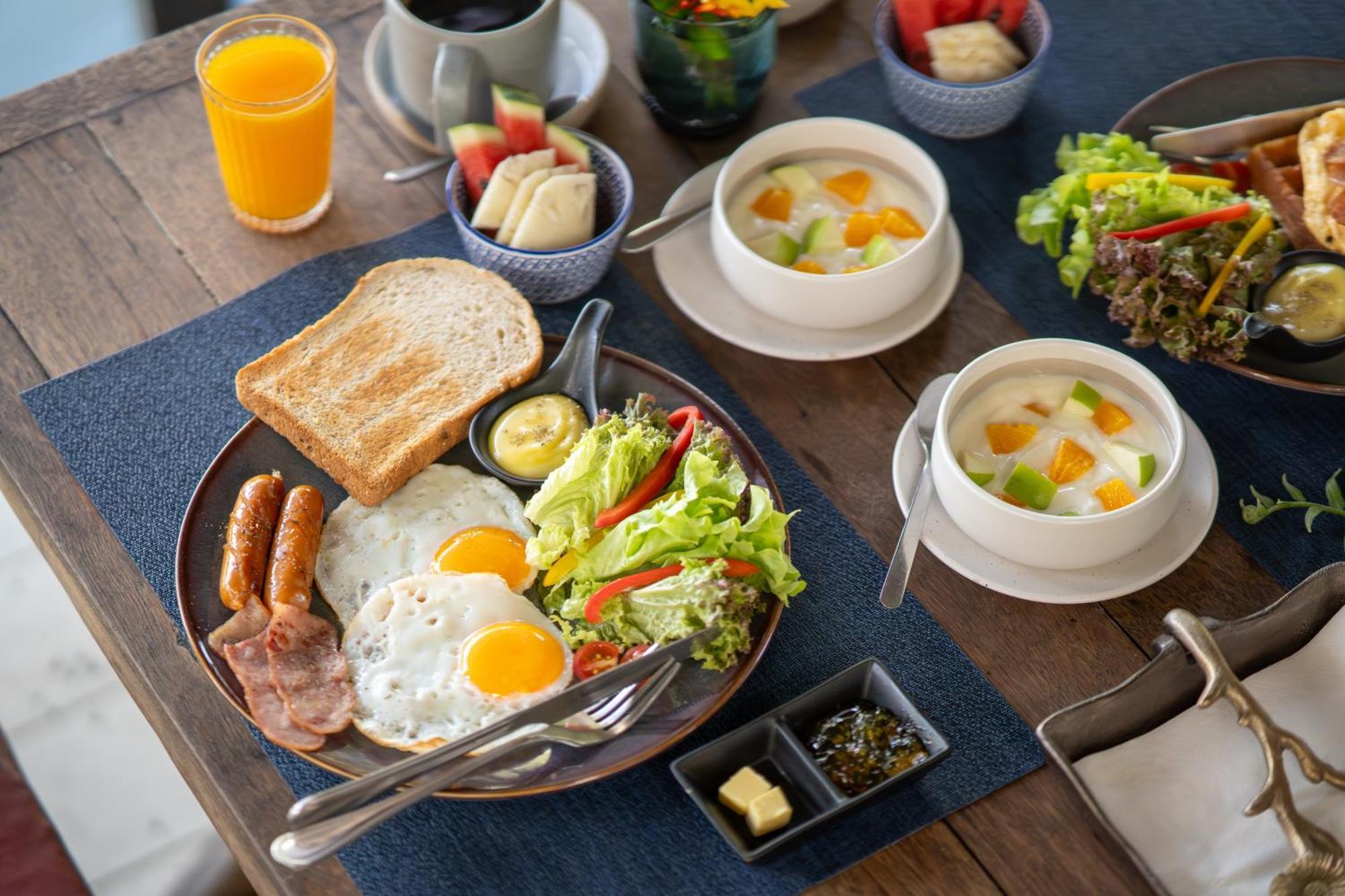فندق Ploen Pirom بانكوك المظهر الخارجي الصورة